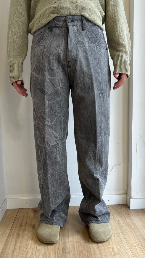 JEANS AMPI IN DENIM GRIGIO CON TEXTURE