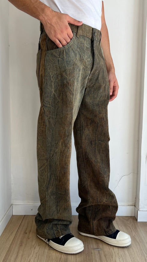 Jeans baggy in denim lavato effetto ruggine