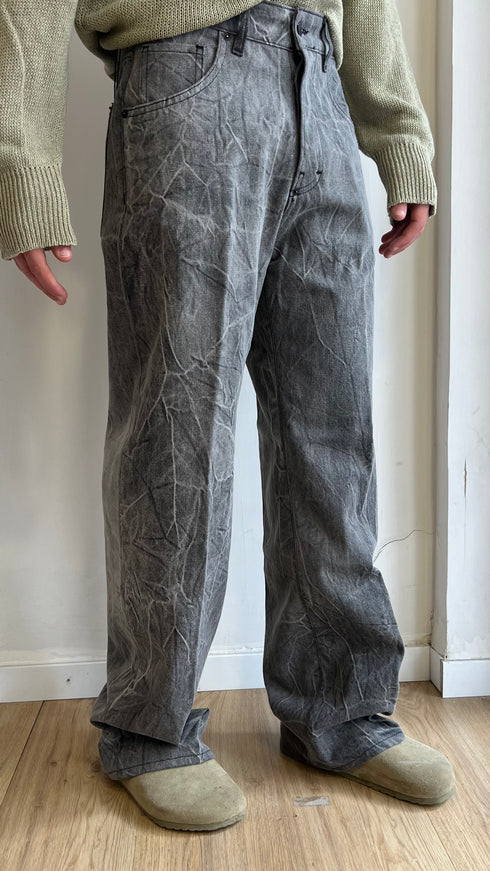 JEANS AMPI IN DENIM GRIGIO CON TEXTURE