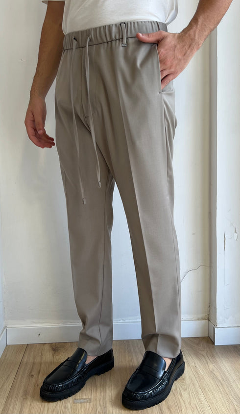 PANTALONE CON LACCIO