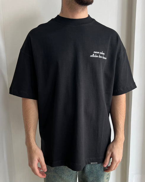 T-SHIRT OVER CON STAMPA